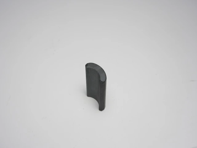 Window motor magnetic tile