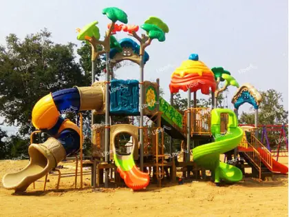 What Is The Material Of The Outdoor Slide? Which Slide Is More Popular?
