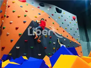 Liben Indoor Boulder Climbing Wall