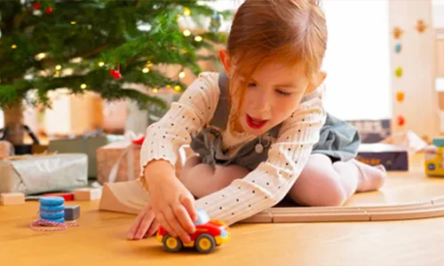 5 Reasons to Let Your Toddler Explore Through Touch and Feel