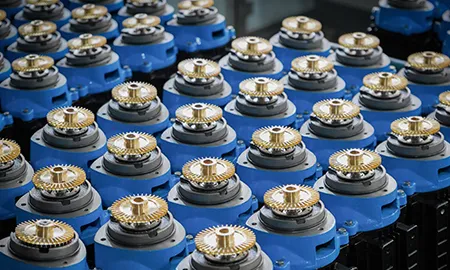 Detailed explanation of product  specifications, performance, and  application ranges;