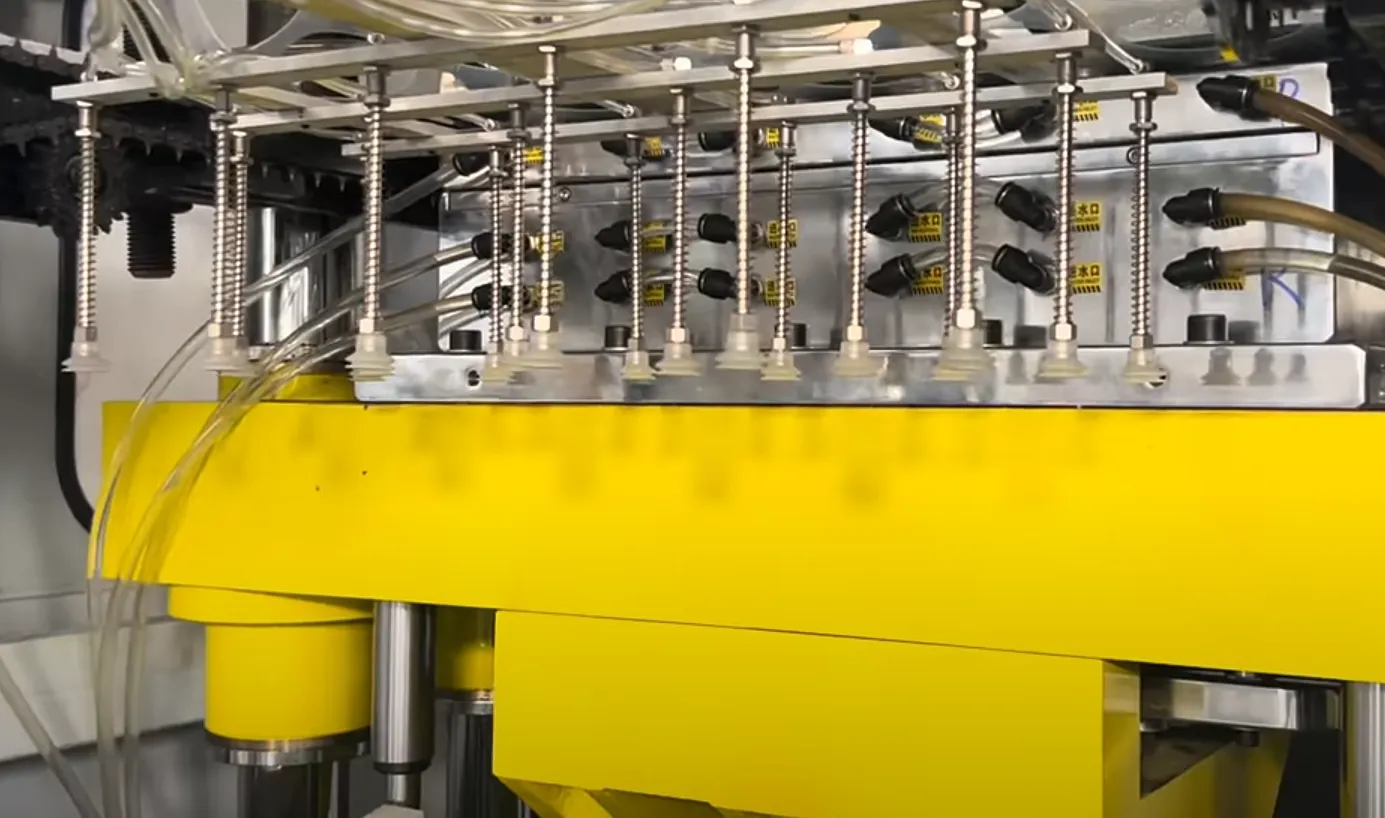 Sinoplast plastic cup making machine produces PP high cups, without a bit of stretch texture.