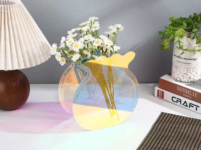 Fish tank flower pot