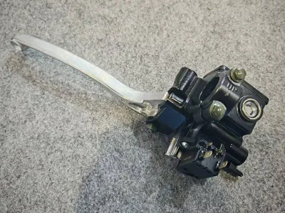 PCX160 Top Left Pump