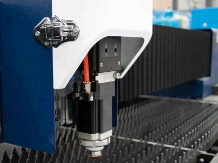How to choose the right slitting machine made in China for your business