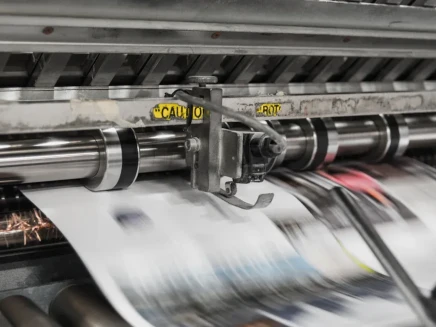 How Does a Plastic Film Slitting Machine Work