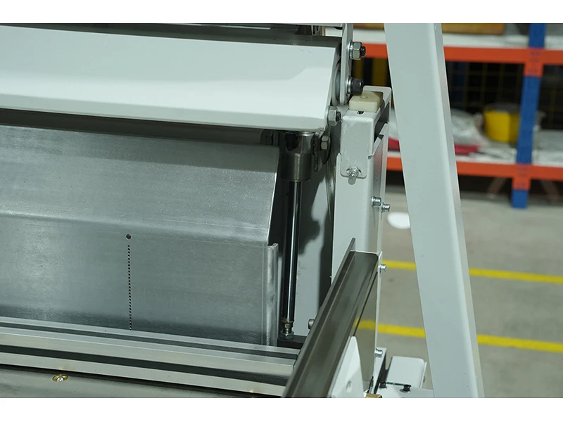 HPM66YS16 Paper Cutting Machine